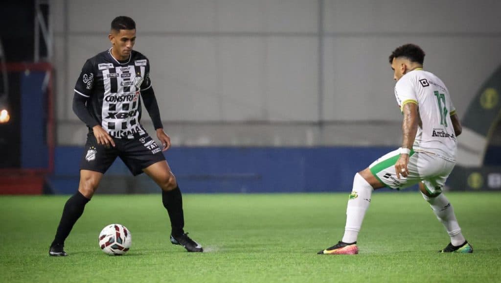 Inter de Limeira cede virada ao Brusque na Série C