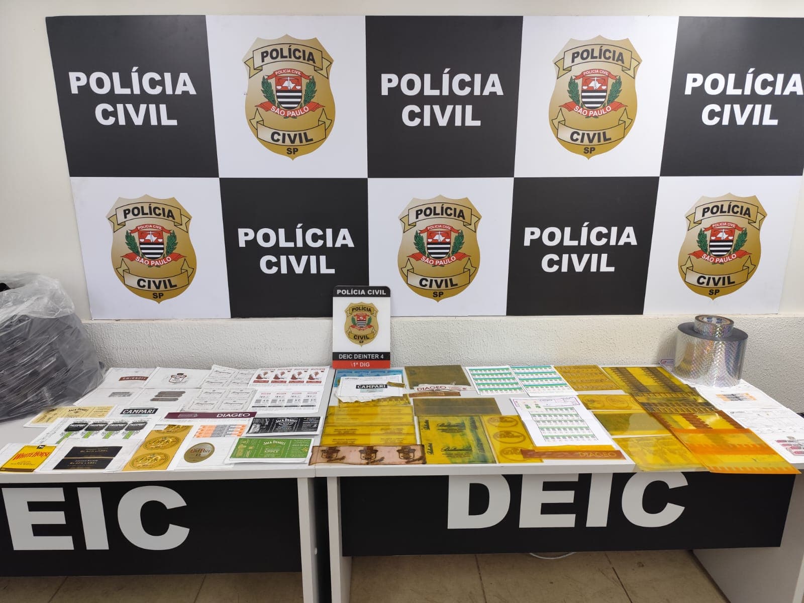 Operação da DIG/DEIC combate falsificação de bebidas