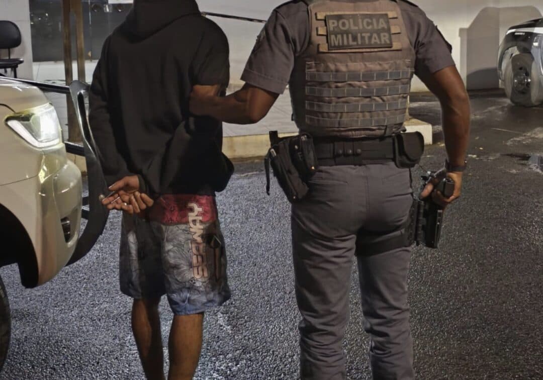PM prende procurado pela Justiça no Jardim Cervezão