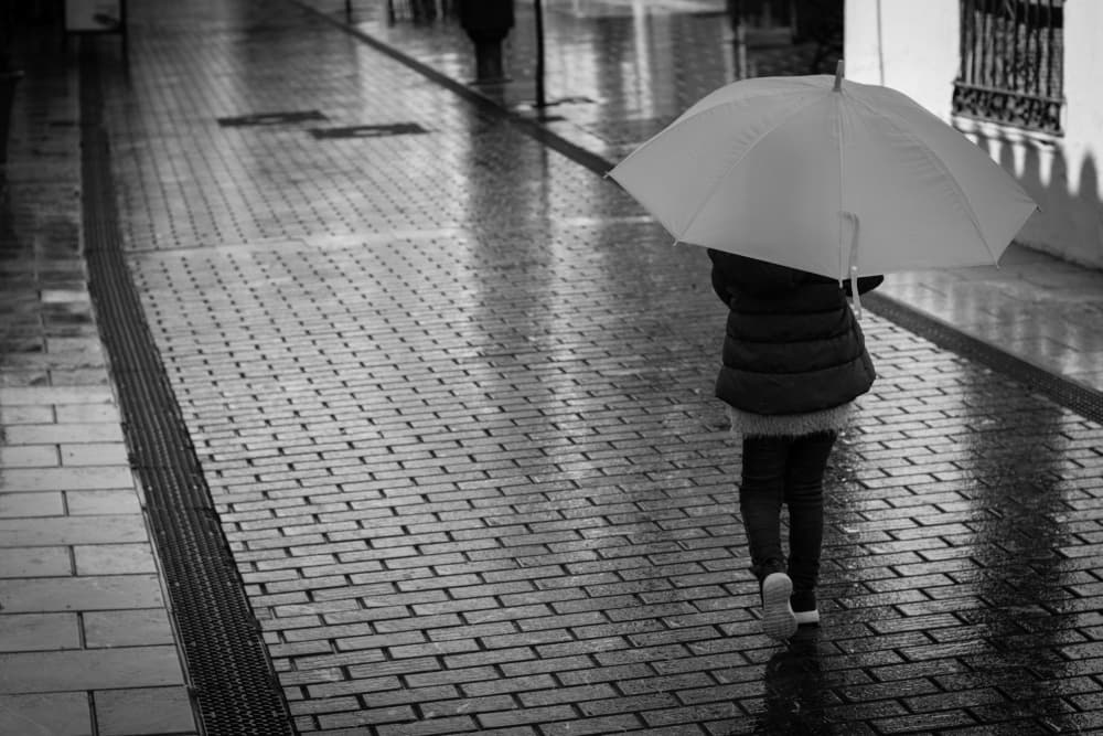 Frente fria traz chuvas e ventos fortes a Franca