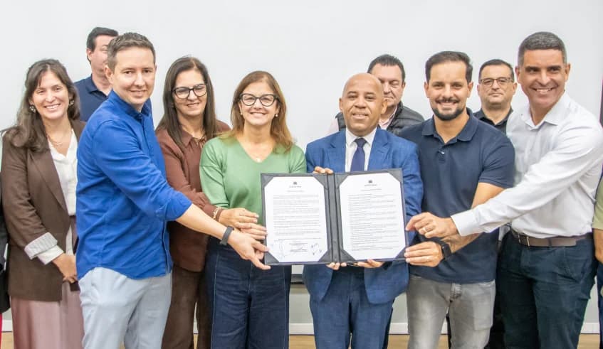 Mogi assina Manifesto pela Primeira Infância