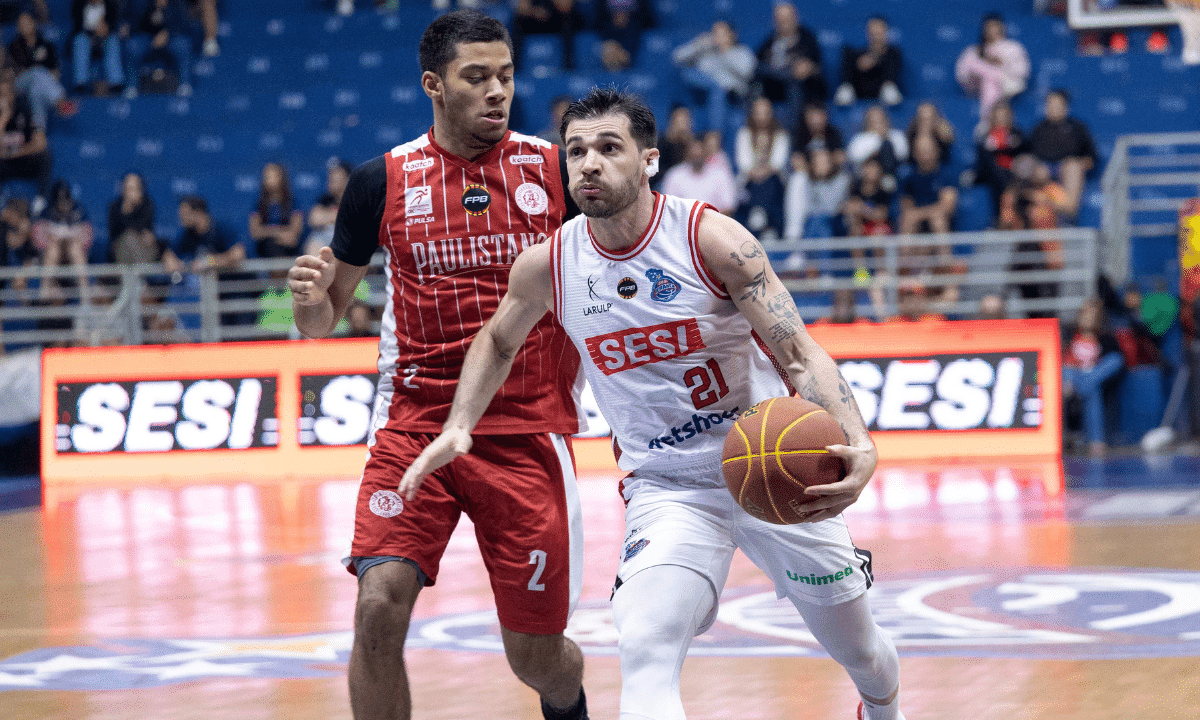 Sesi Franca vence Paulistano na semifinal