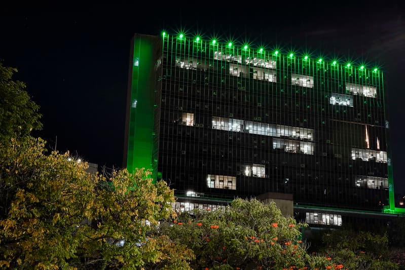 Câmara de SP ilumina prédio no Julho Verde