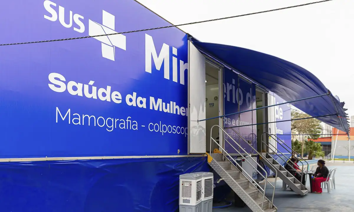 Carreta de ultrassom amplia atendimento feminino em Diadema
