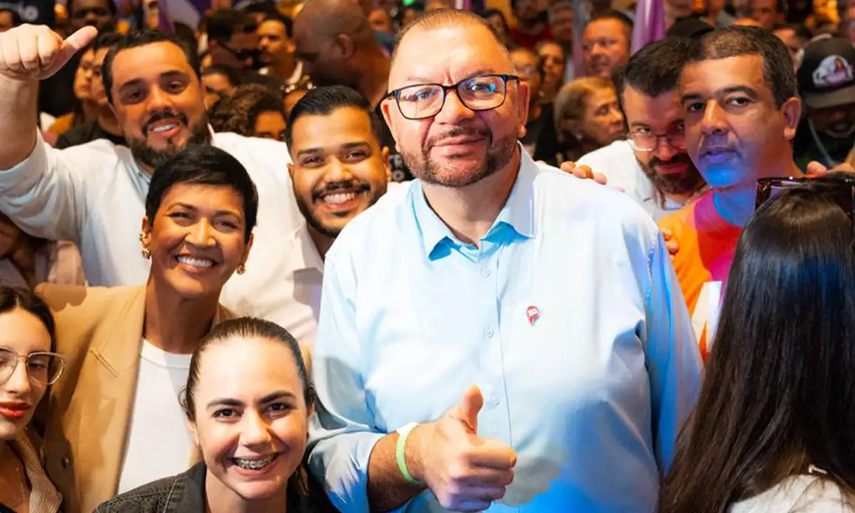 Fran Silva oficializa candidatura a deputado estadual