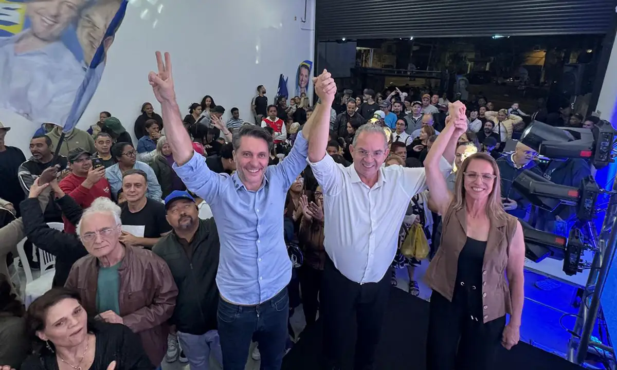Zacarias e Manente realizam ato político em Santo André