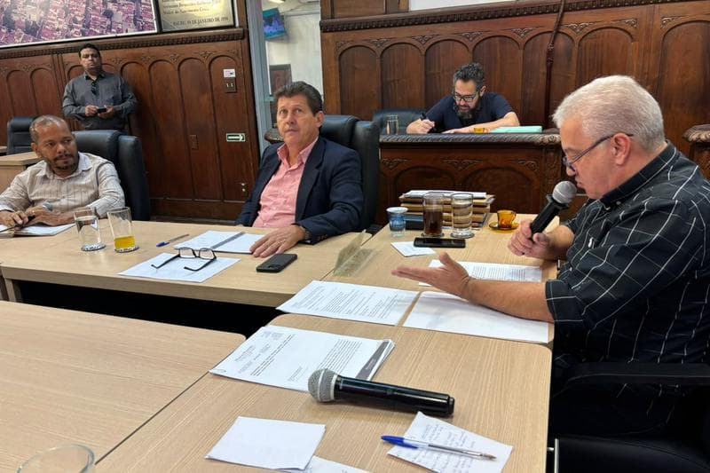CEI debate redução de parquímetros em Bauru