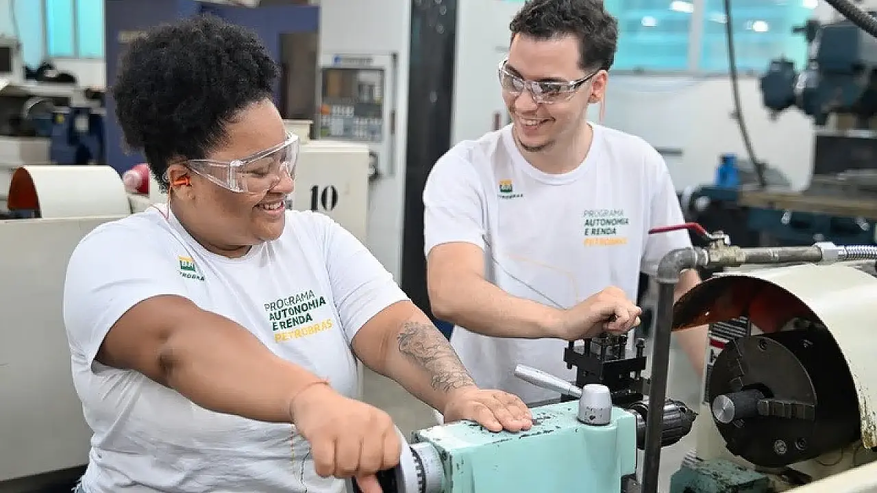 Petrobras abre 460 vagas em cursos gratuitos