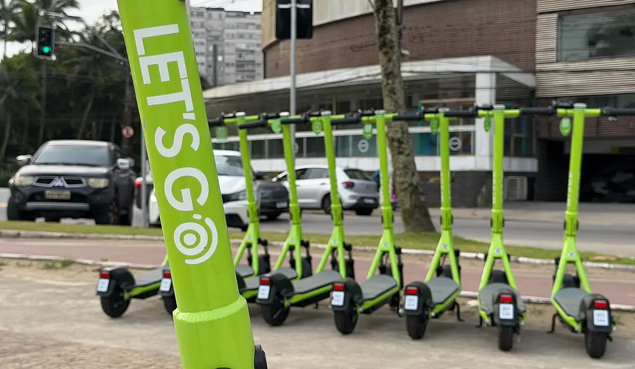 São Vicente recebe 100 patinetes elétricos