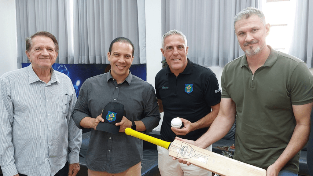 Limeira terá projeto gratuito de cricket para jovens