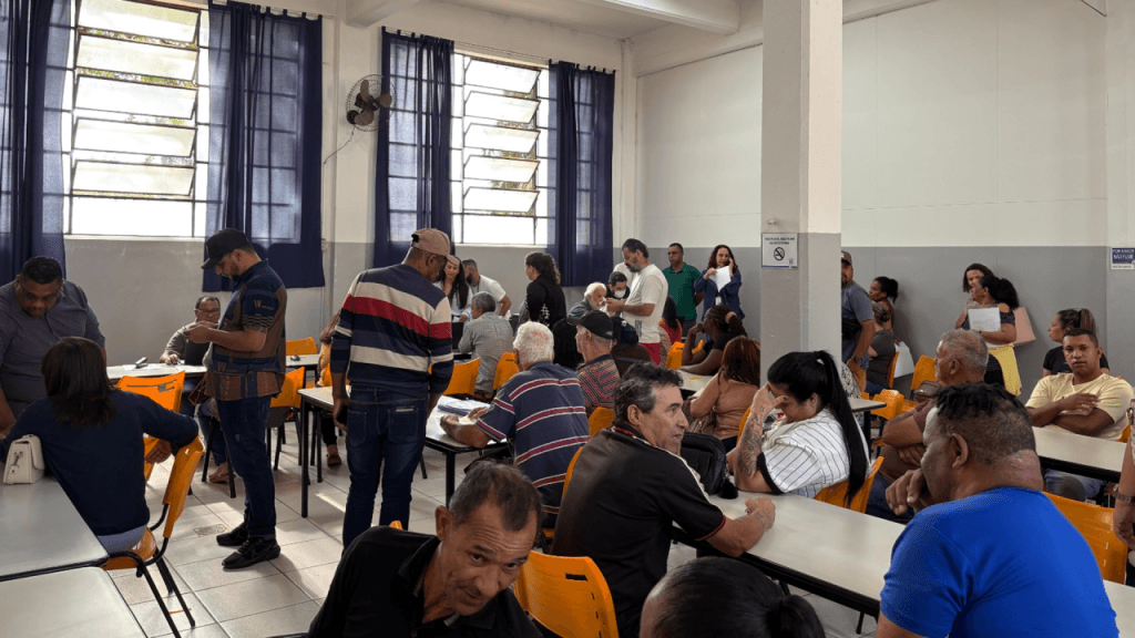 Plantões da CDHU atendem 202 beneficiários em Limeira