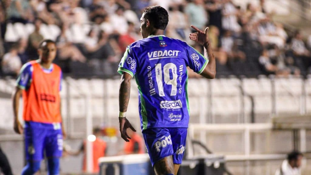 Inter de Limeira vence Paysandu e se aproxima da disputa pelo acesso na Série C
