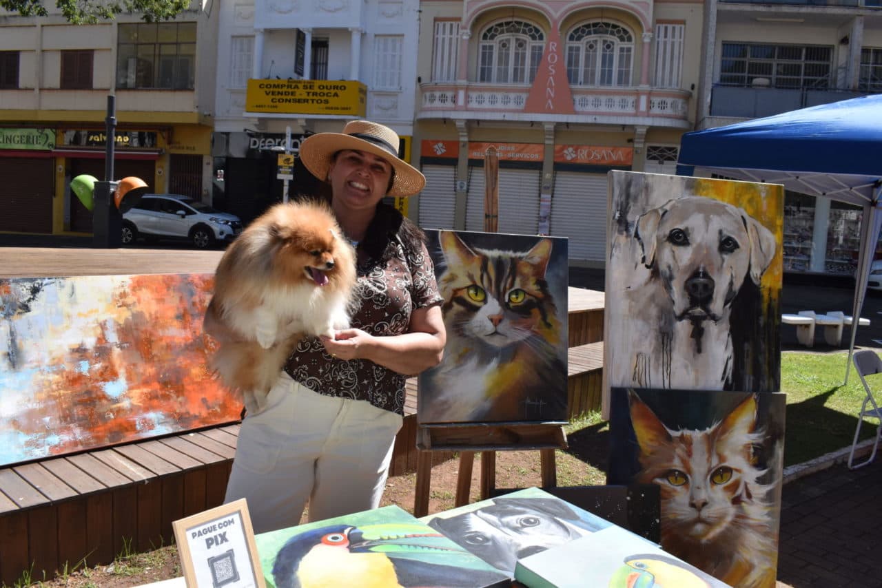 Feira literária reúne escritores e coletivos em Jundiaí