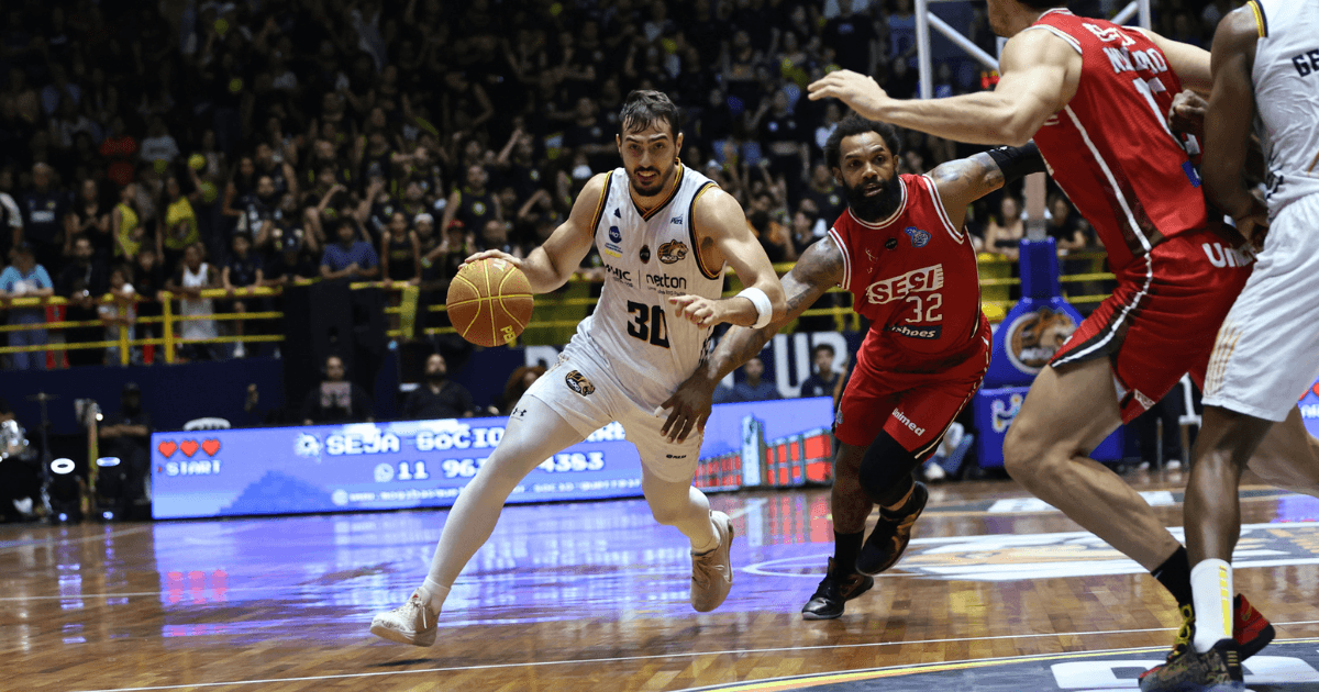 Mogi Basquete perde para Franca e série avança