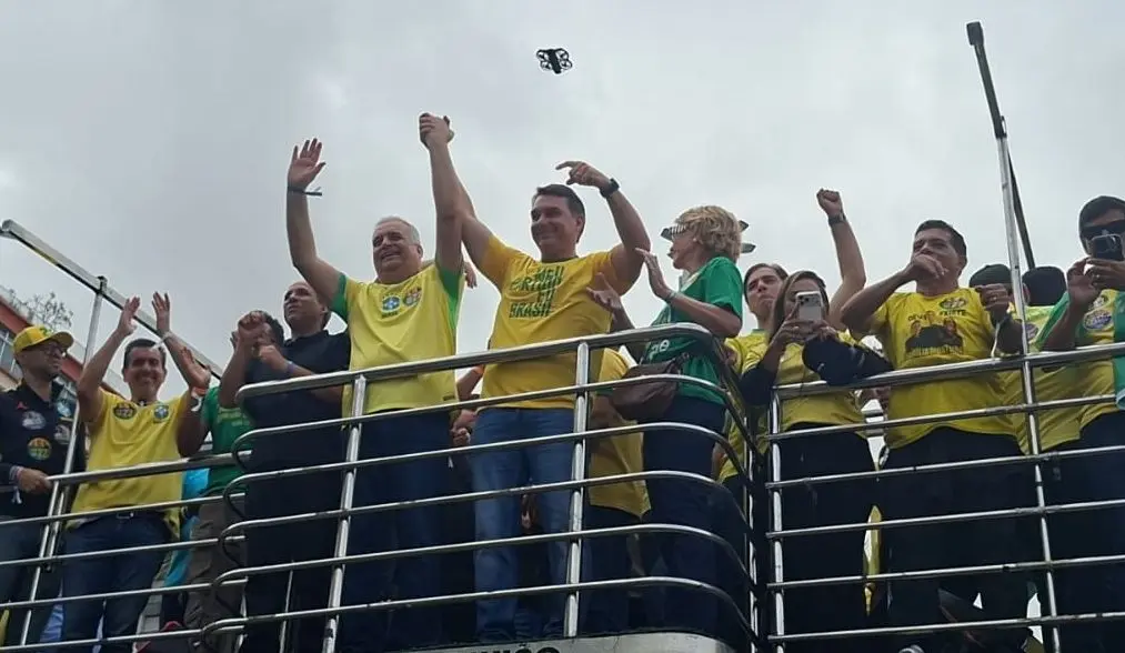 Quem esteve no ato de lançamento da campanha de Flávio Bolsonaro em Copacabana
