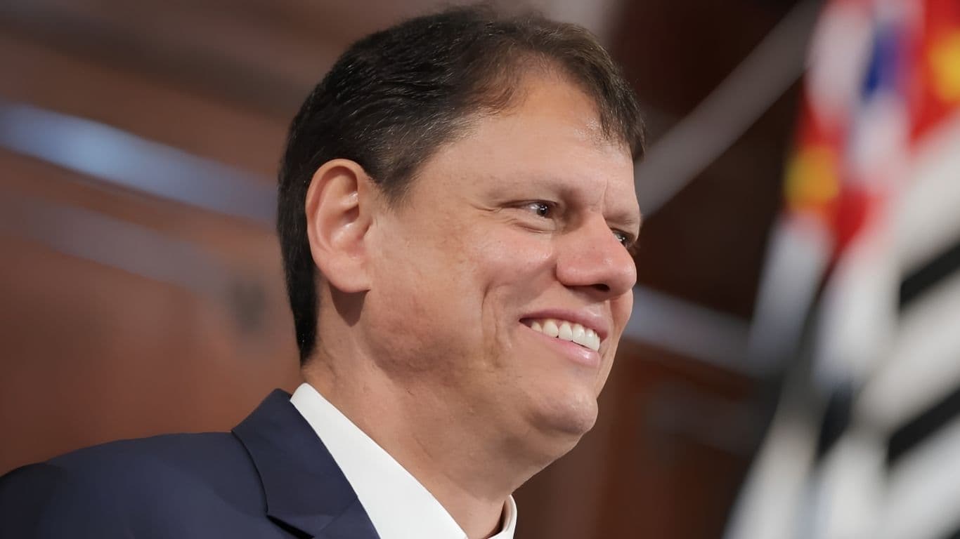 Tarcísio diz que caso Haddad aponta falsa comunicação de crime