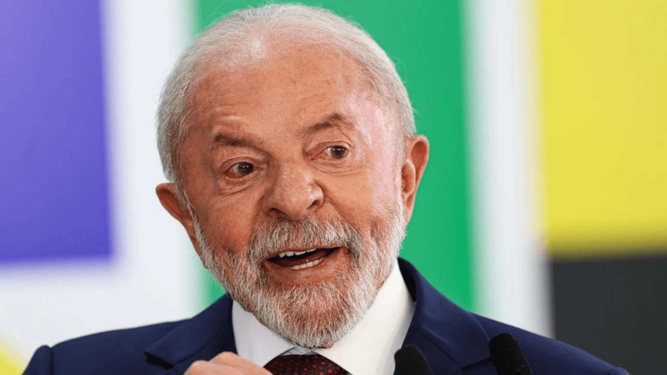 Lula cobra reação da militância e fala em disputa entre “verdade” e “mentira”