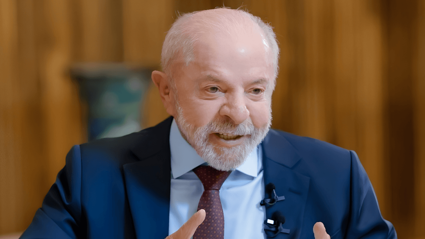 Vista de Dino prolonga impasse no STF, mas não altera estratégia de Lula para eleição