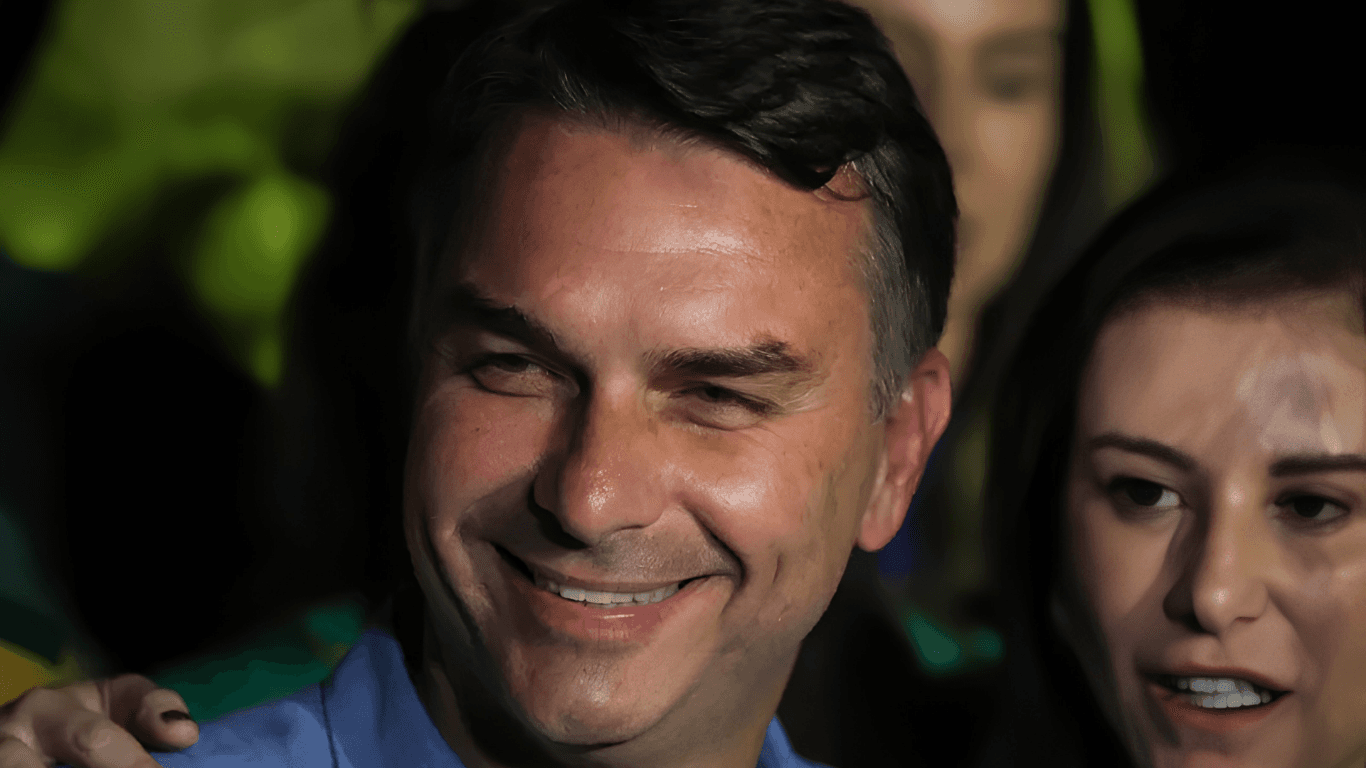 PL define estratégia de Flávio na reta final