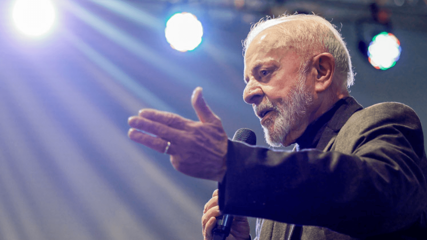O desafio de Lula para conquistar votos além da polarização