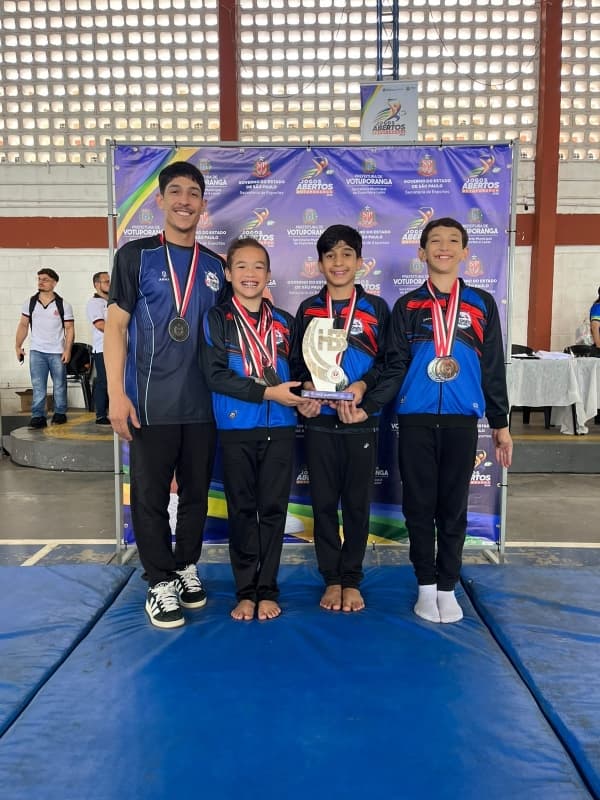 Ginástica artística de Vinhedo conquista vice-campeonato nos Jogos Abertos do Interior