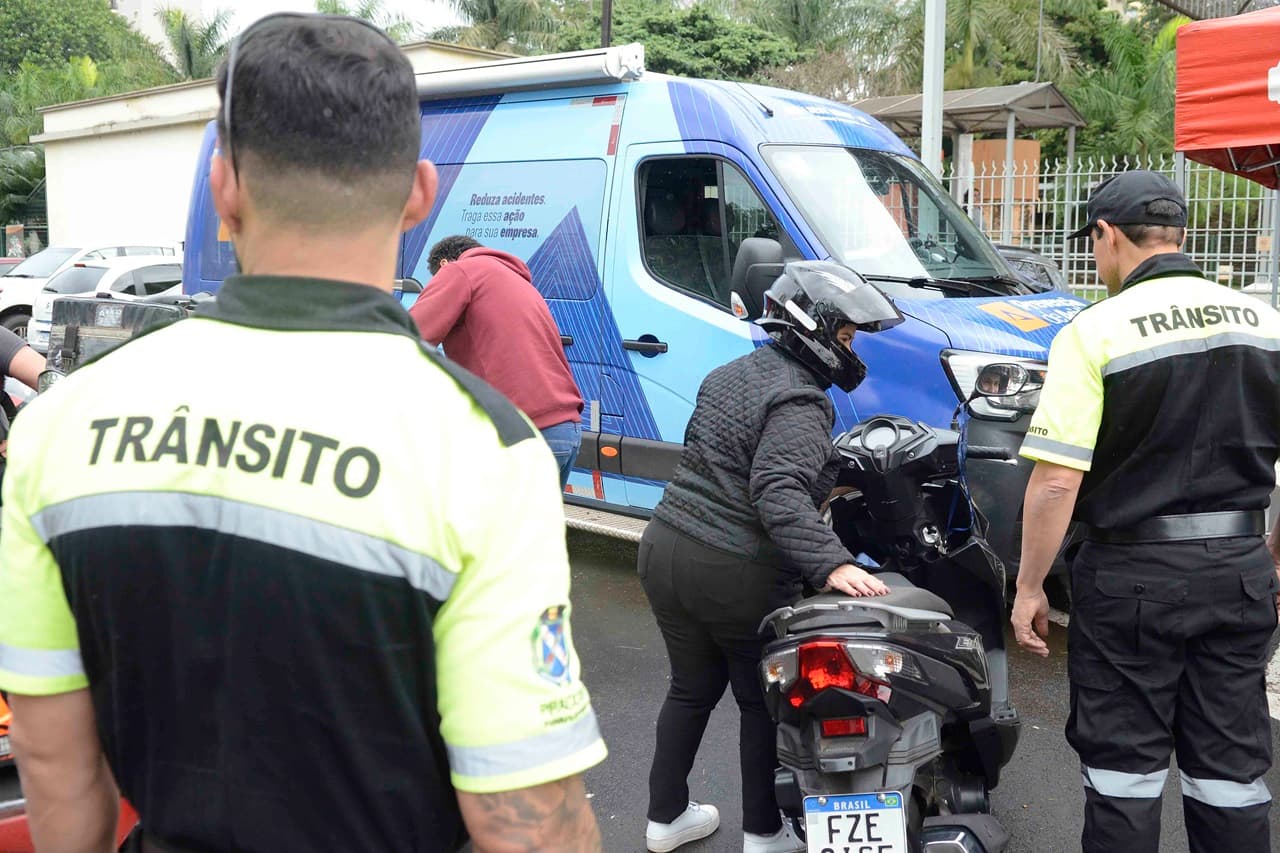Ações da Semana Nacional do Trânsito conscientizaram mais de 2.000 pessoas em Piracicaba