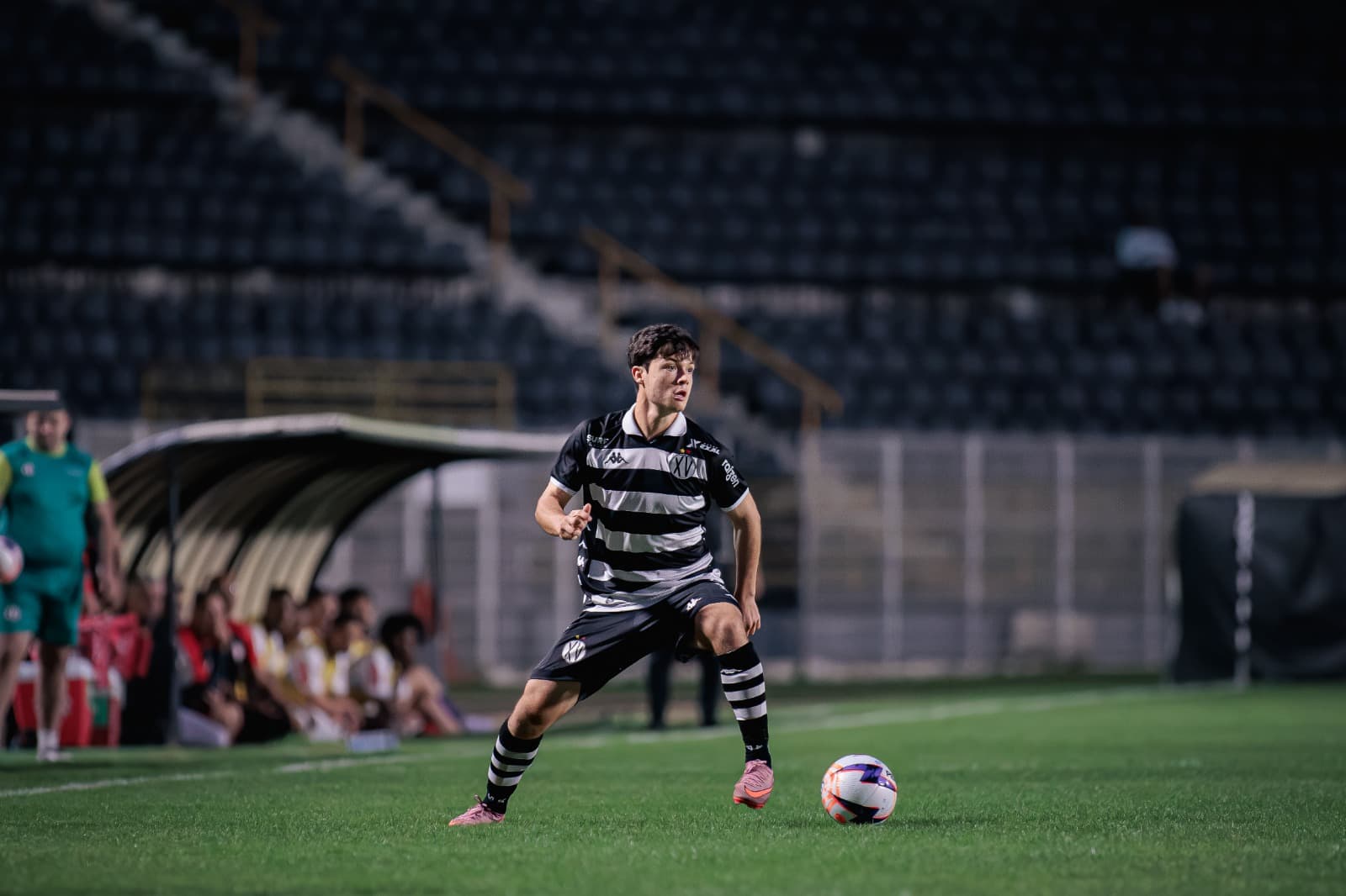 XV encara o Comercial fora de casa em busca da primeira vitória na Copa Paulista