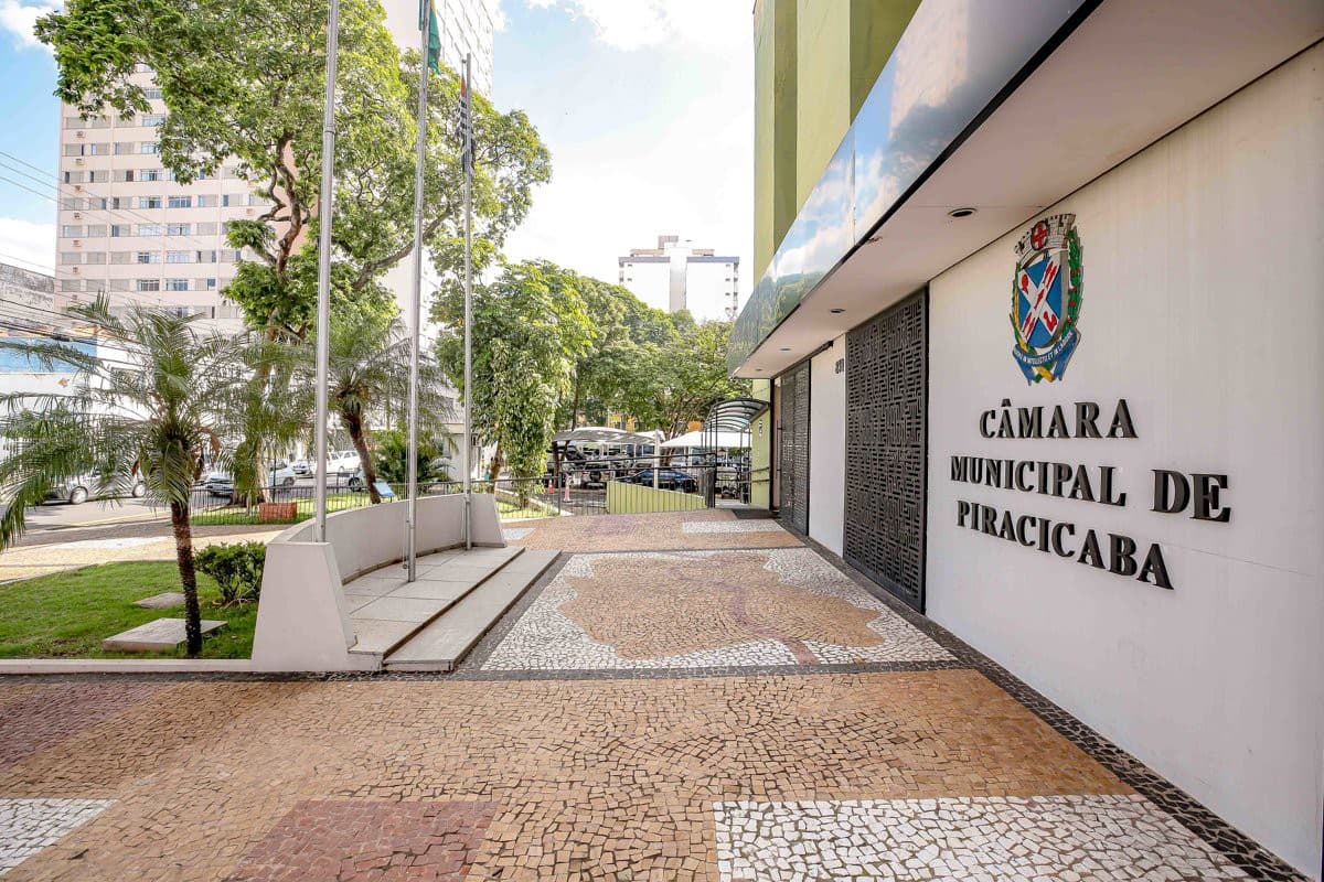 Câmara aprova política climática, crédito ambiental e medidas sobre patrimônio municipal