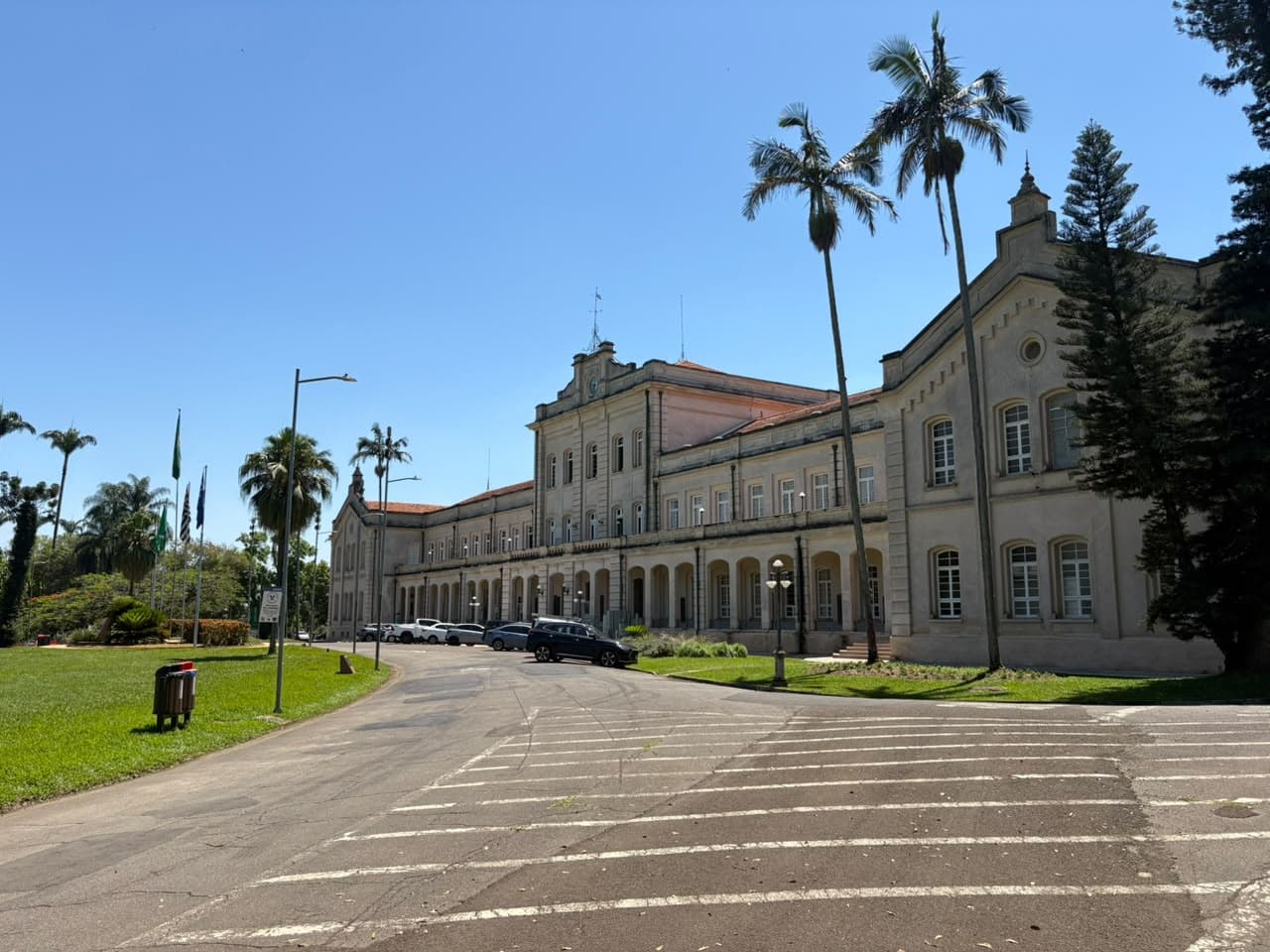 Esalq/USP se posiciona após criação de perfis políticos que utilizam nome da instituição