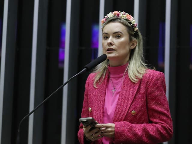 Patrimônio declarado por Júlia Zanatta mais que dobra desde eleição para a Câmara