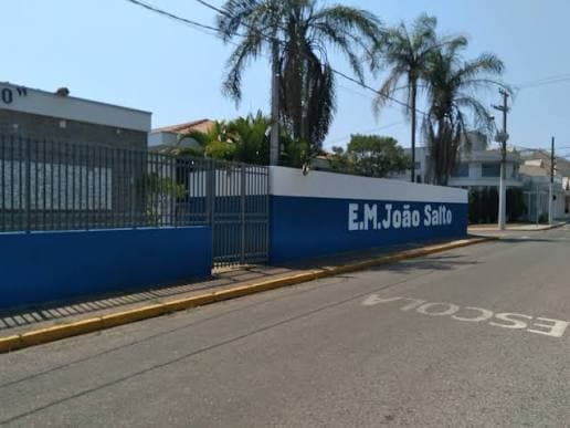 Prefeitura admite que Escola João Salto está sem AVCB e sem laudo estrutural atualizado