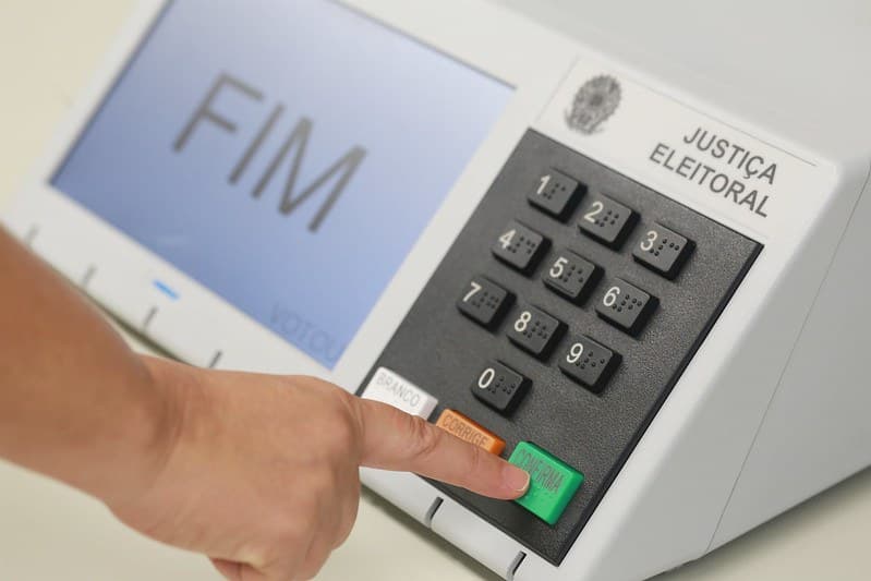 Eleitor tem até esta quinta-feira para solicitar voto em trânsito nas Eleições 2026
