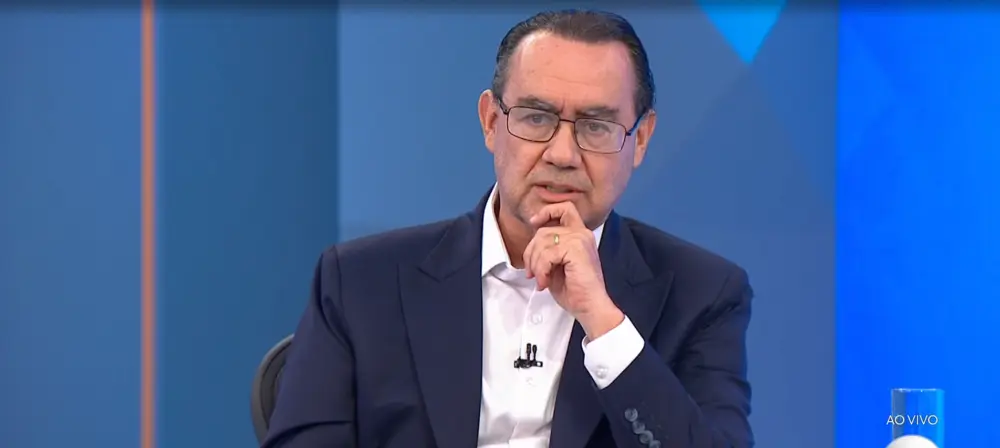 Augusto Cury cresce nas pesquisas e chega ao 3º lugar nas Eleições 2026