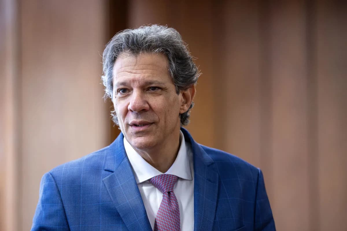 Haddad denuncia falta de coletes para a polícia de São Paulo e escassez de tornozeleiras para agressores