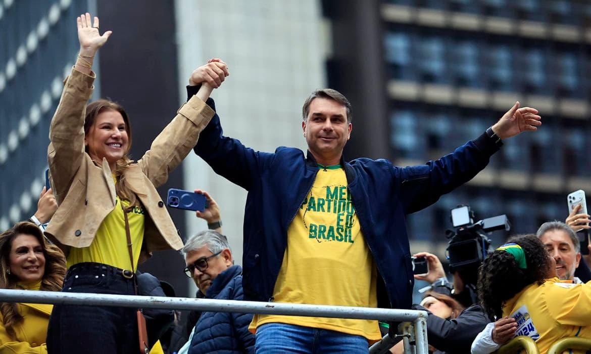 Saltinho se destaca em São Paulo com 78,71% dos votos para Flávio Bolsonaro