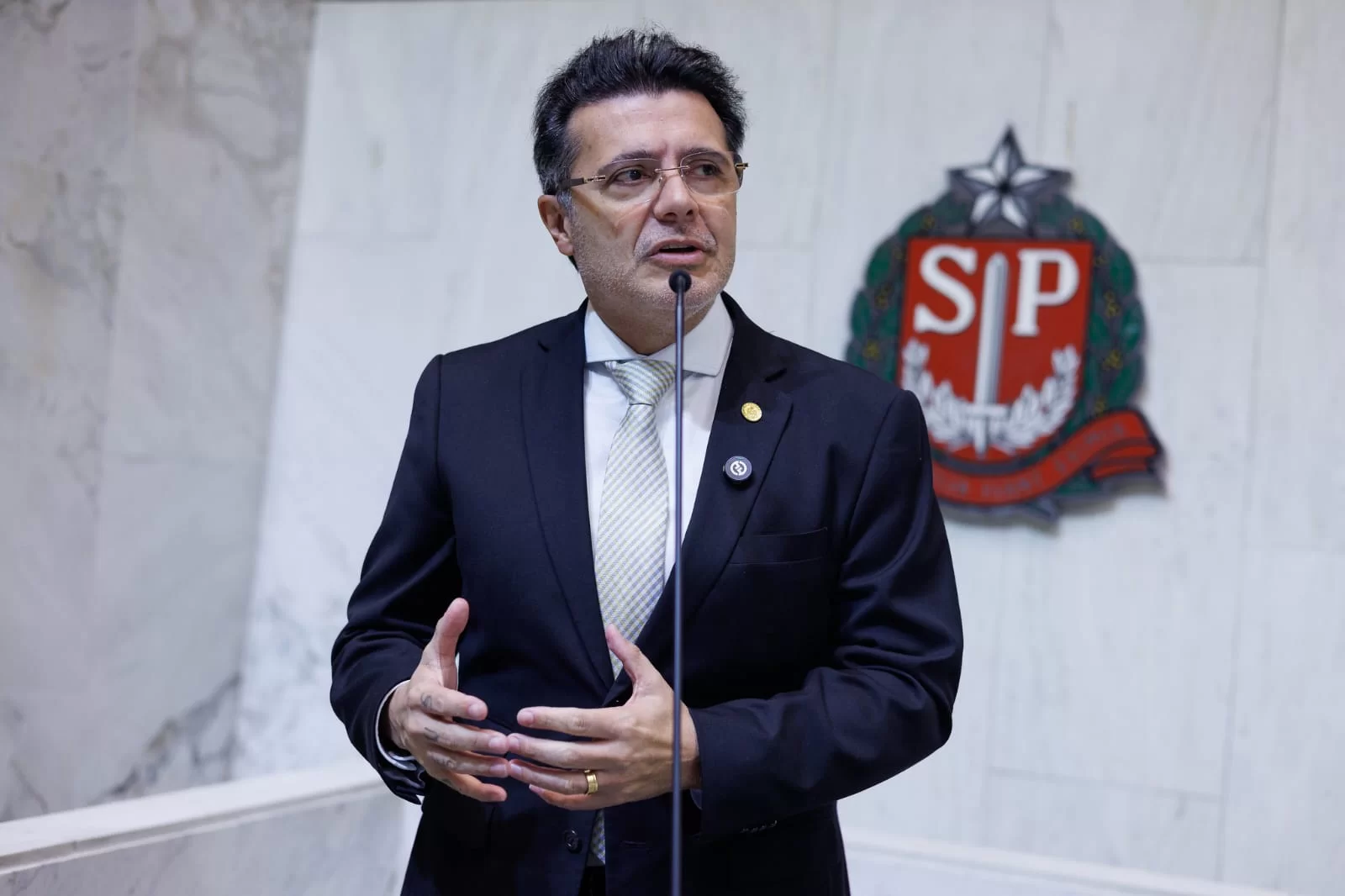 Deputado Marcelo Aguiar do PL é detido após tiros em balada em São Paulo