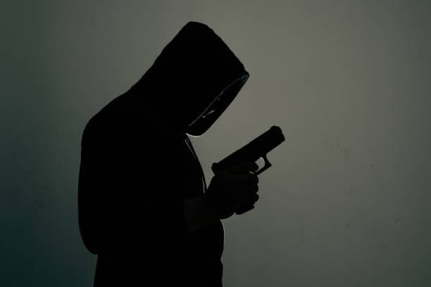 Família é rendida por trio armado em Jundiaí