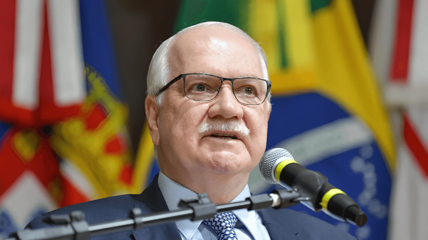 Violência contra mulheres custa mais de R$ 1 trilhão por ano, diz Fachin