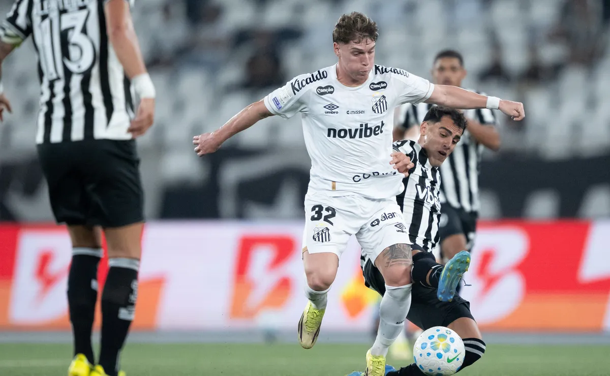 Santos perde para Botafogo por 2 a 1