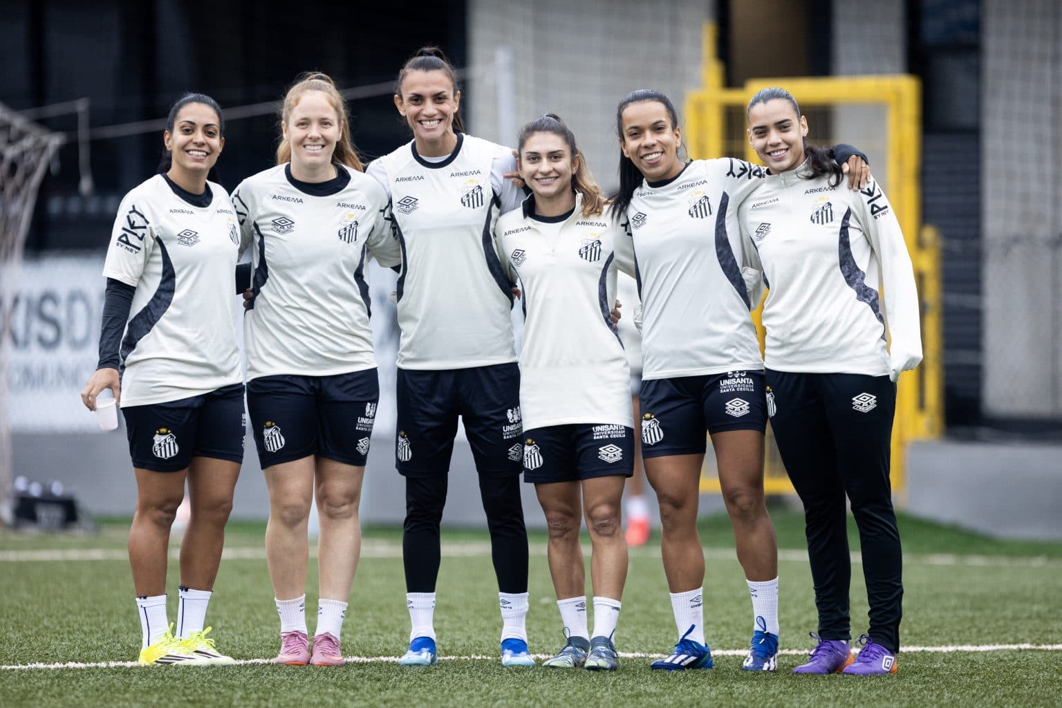 Sereias da Vila enfrentam Taubaté pelo Paulista Feminino