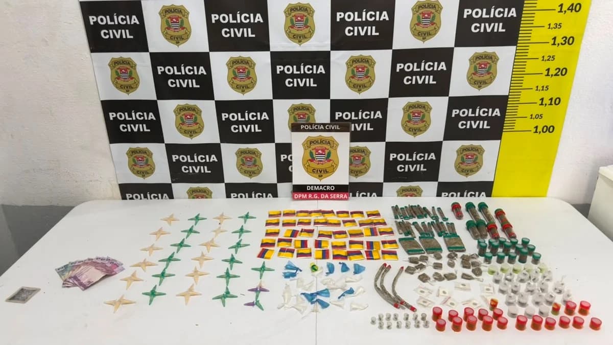 Homem é preso com 304 porções de drogas em Rio Grande da Serra