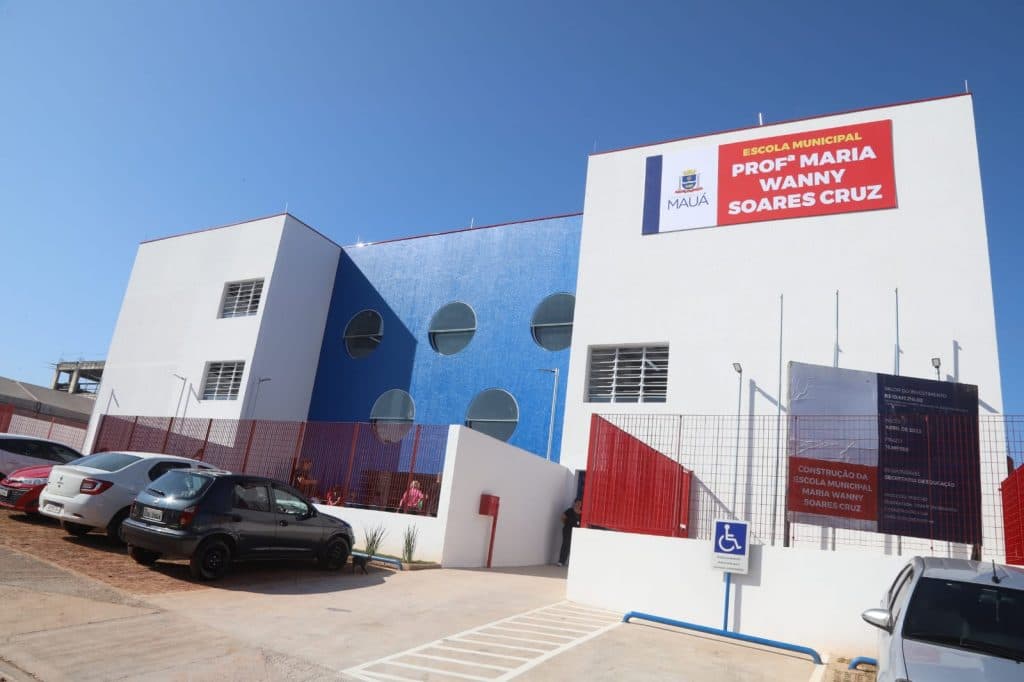 Justiça questiona terceirização de servidores em escolas de Mauá