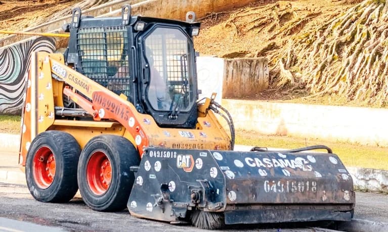 São Bernardo pavimenta 72 vias no Jardim Calux