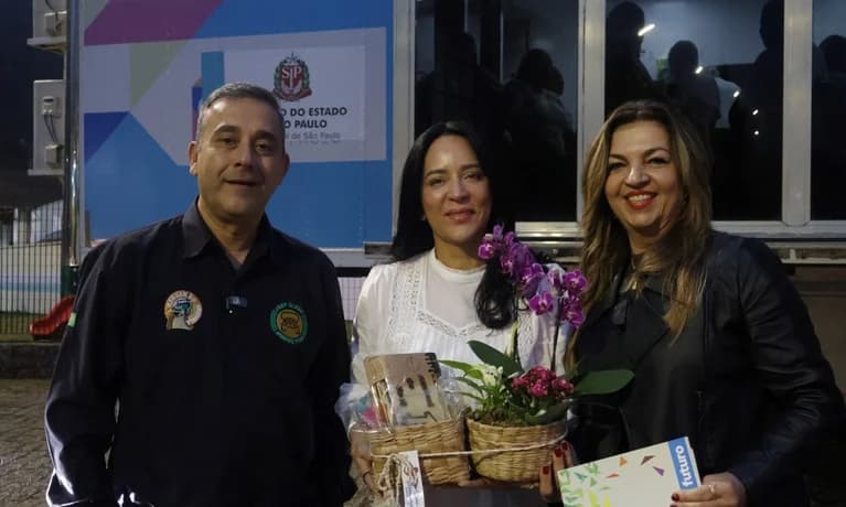 Primeira-dama visita projeto de capacitação em Ribeirão Pires