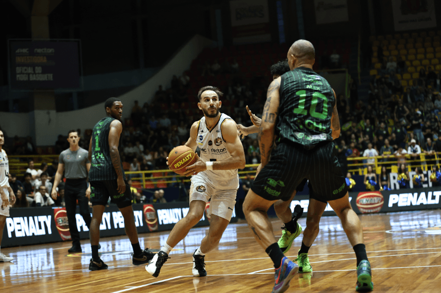 Mogi Basquete busca quinta vitória no Paulista