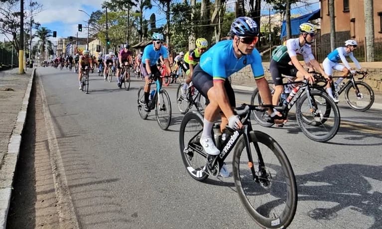 Volta Ciclística Internacional percorre sete cidades do ABC