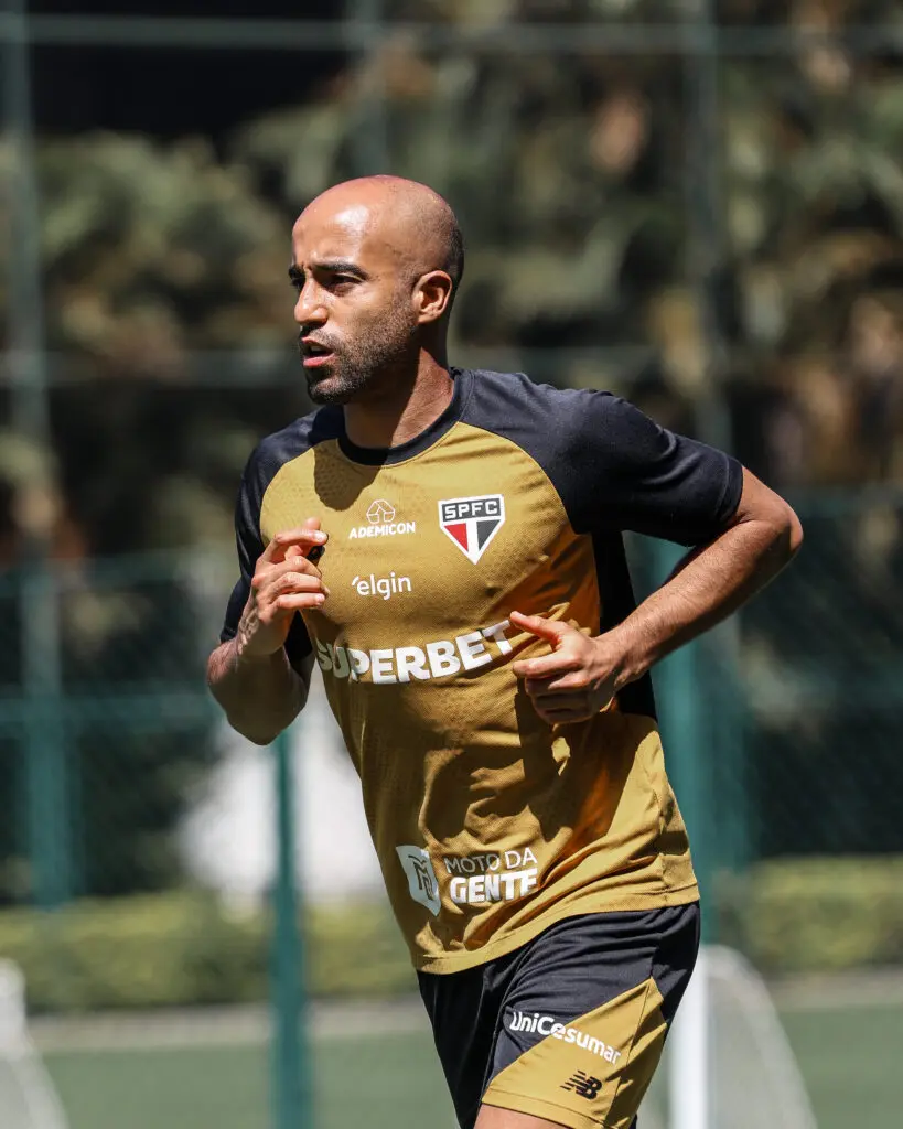 São Paulo avança na preparação para clássico