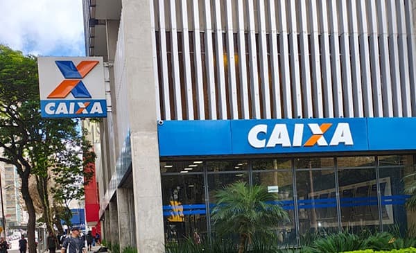 Caixa retoma funcionamento das agências bancárias