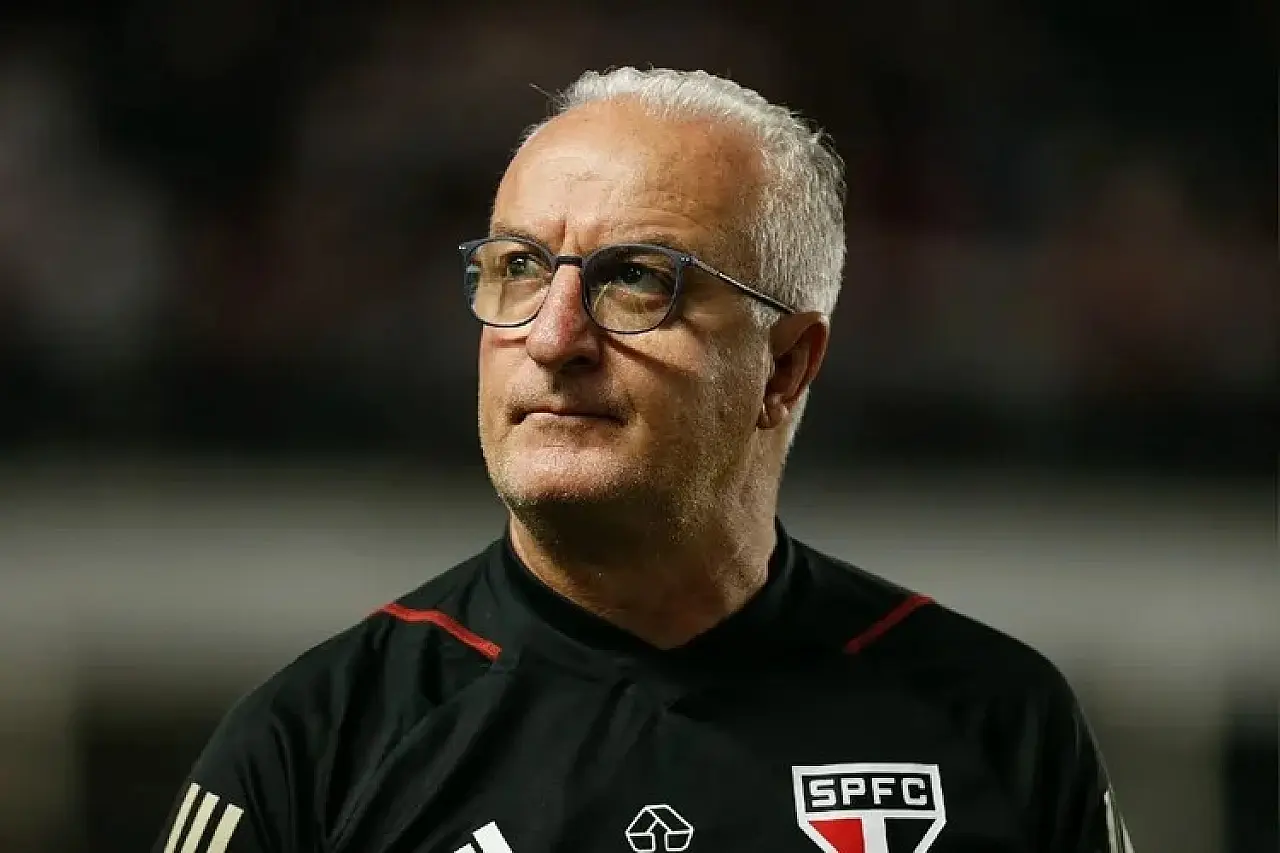 Dorival alerta sobre condições do CT do São Paulo