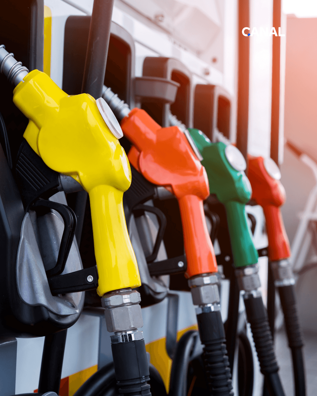 Governo zera tributos sobre gasolina